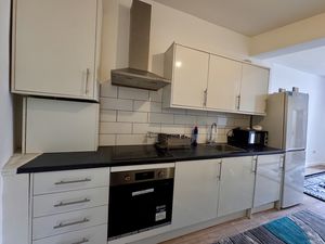 Photo 5- click for photo gallery